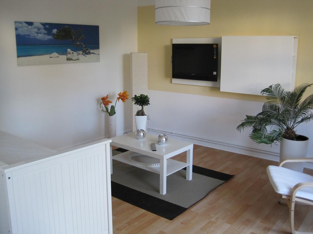 Ferienwohnung Haus Ostseeatoll Rostock Zimmer foto