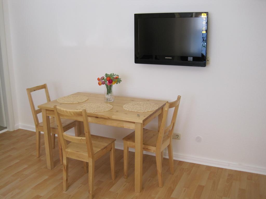 Ferienwohnung Haus Ostseeatoll Rostock Zimmer foto